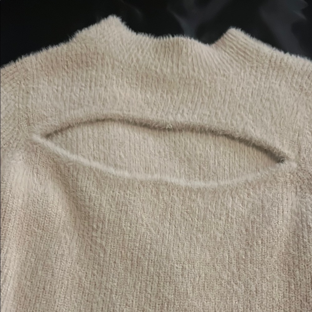 Cream Mini Dress - Picture 3 of 4